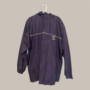 Vintage University Washington Huskies Hooded Windbreaker jacket